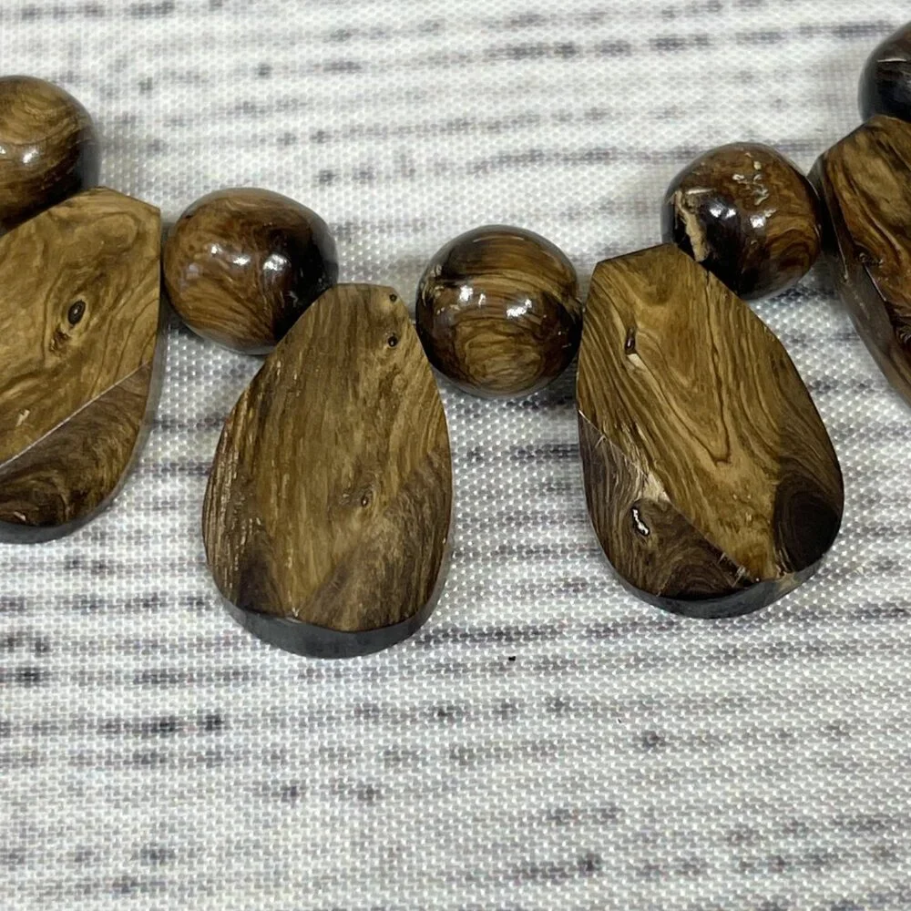 Crew Neck Wood Necklace